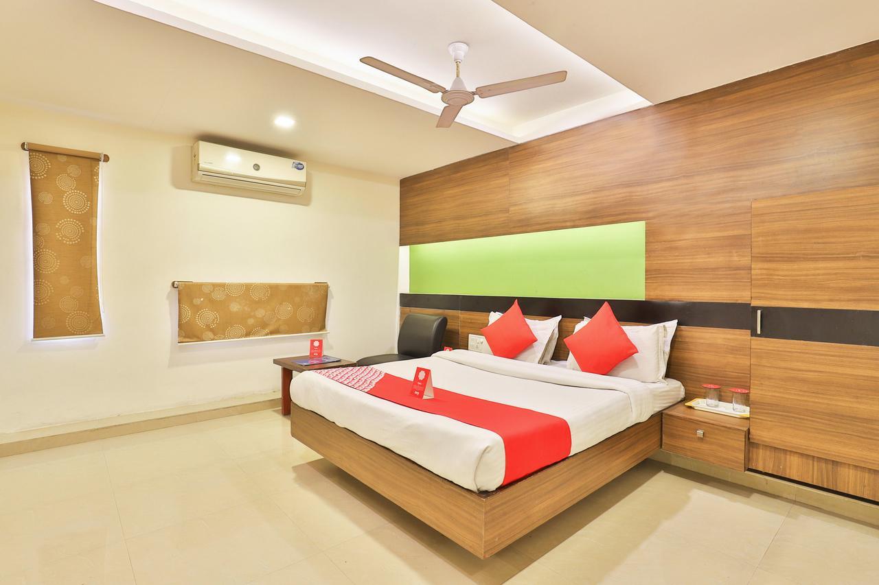 Oyo 4605 Hotel Aakarsh Dharamshala Dış mekan fotoğraf