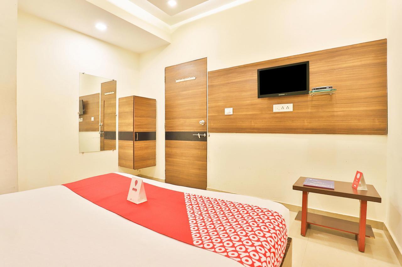 Oyo 4605 Hotel Aakarsh Dharamshala Dış mekan fotoğraf